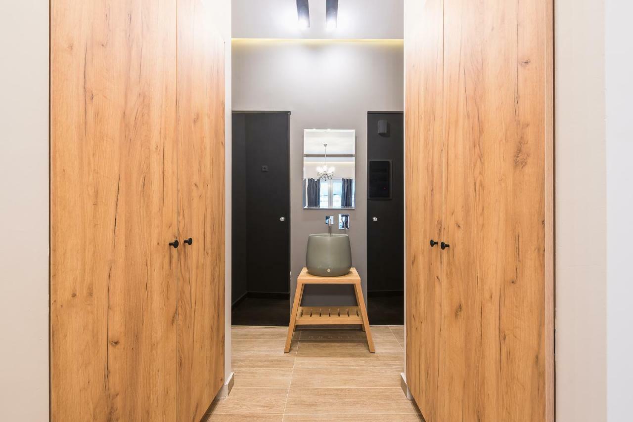 Syntagma Luxury Living One “ll1”