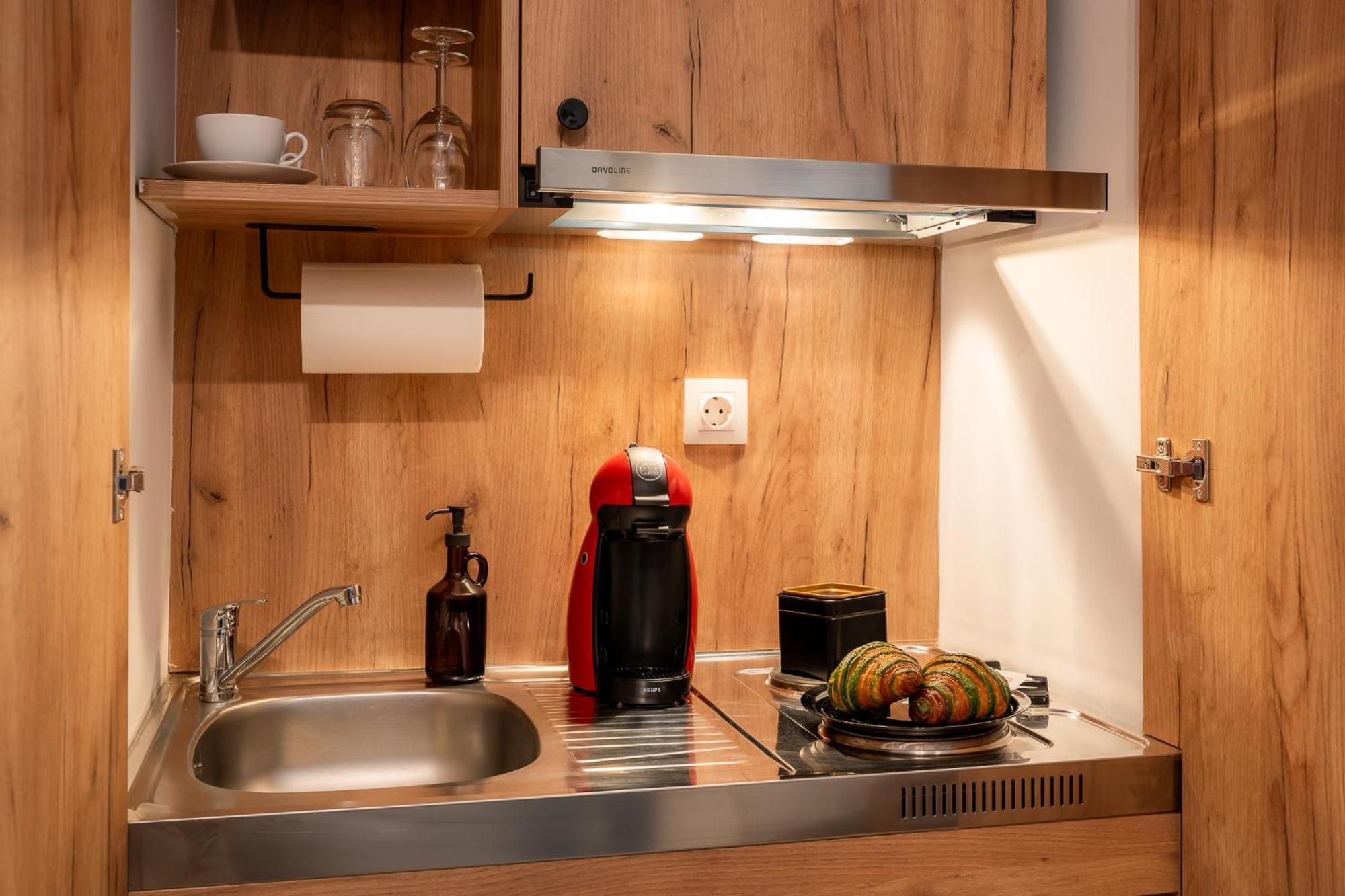Garment District Apartment *