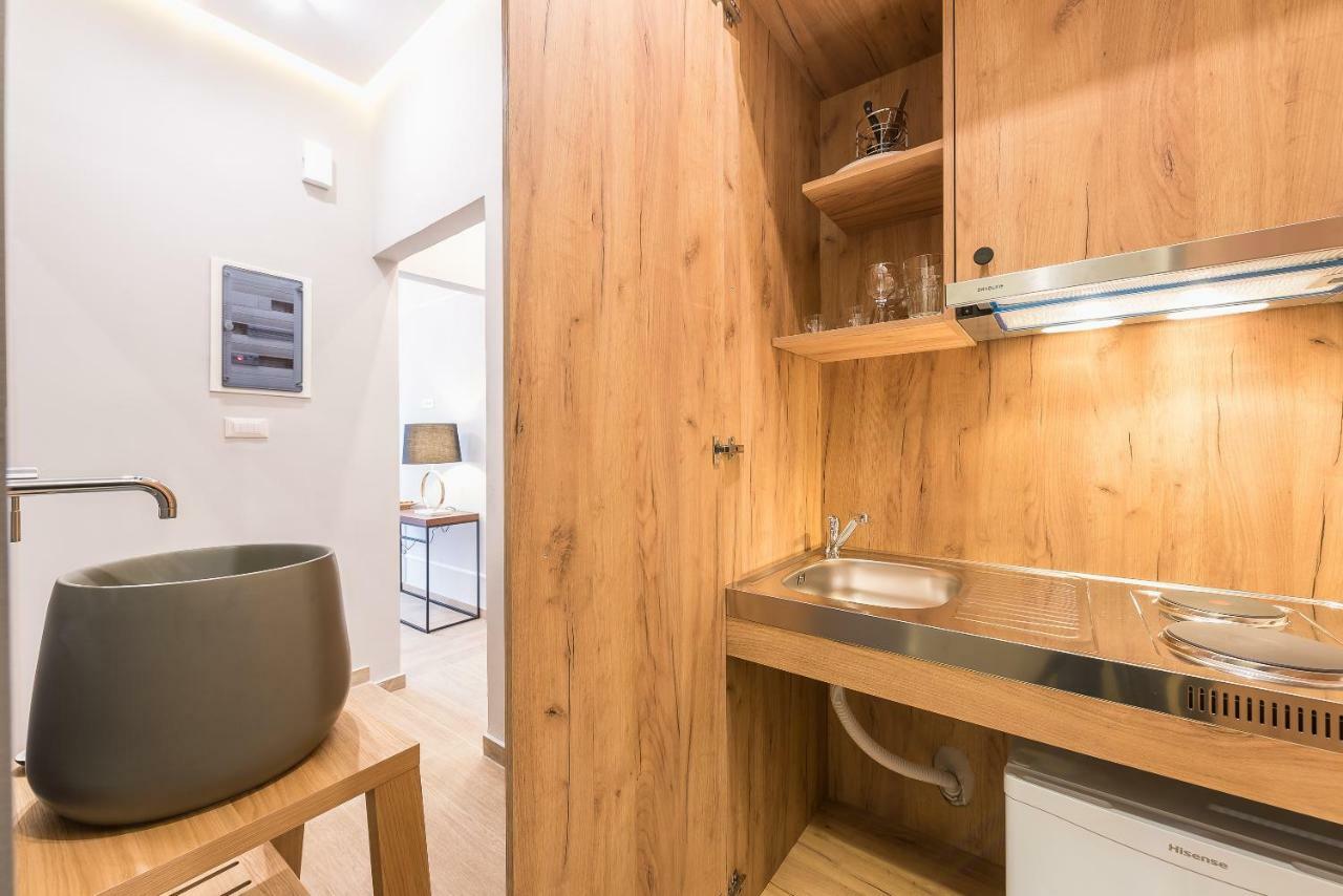 Syntagma Luxury Living One “ll1” * Athens
